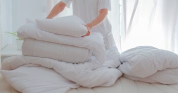 Das Barriereprinzip in der Allergieprävention: Wie Textilien Schutz bieten können (Foto: AdobeStock vejaa - 1879122389)